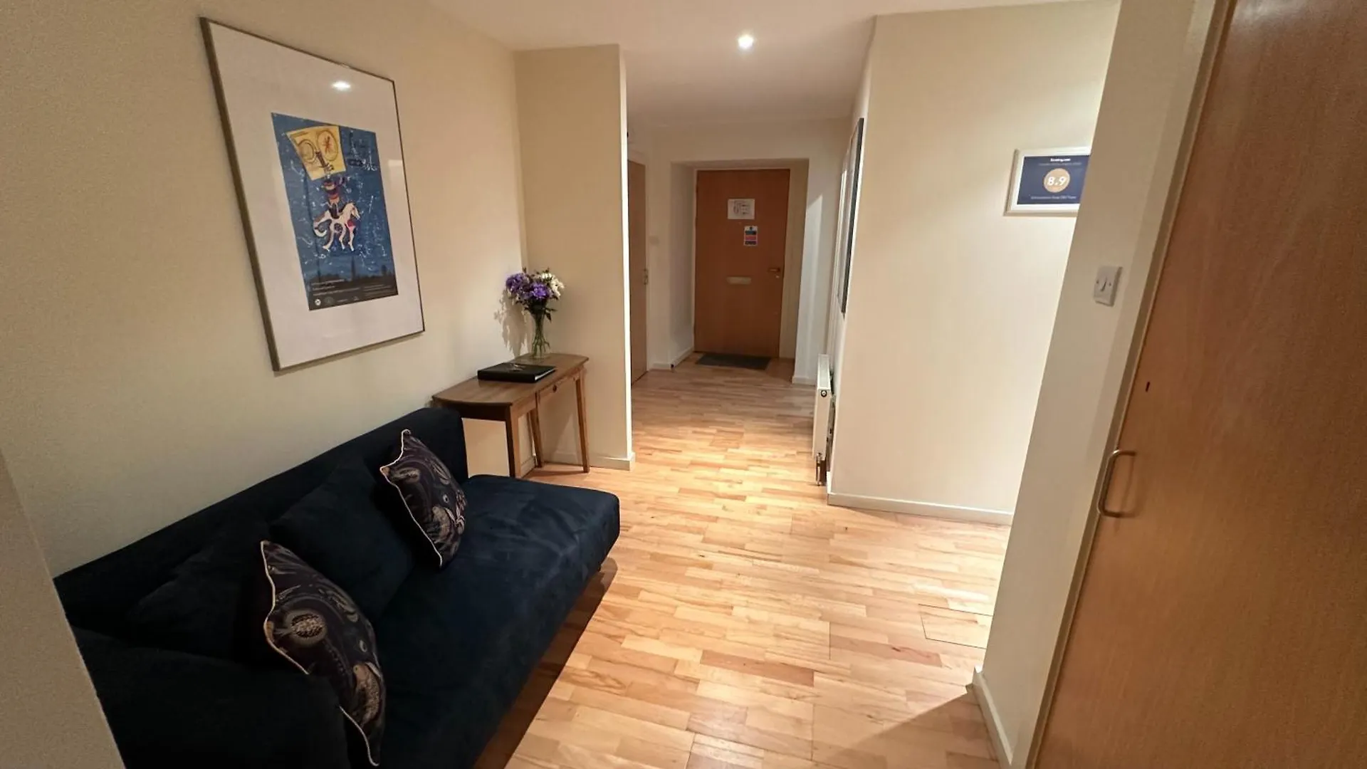 Edmonstone Suite Old Town Edinburgh 0*,  United Kingdom