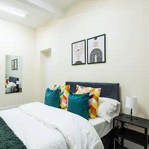 Emmanuel Apartment Liverpool